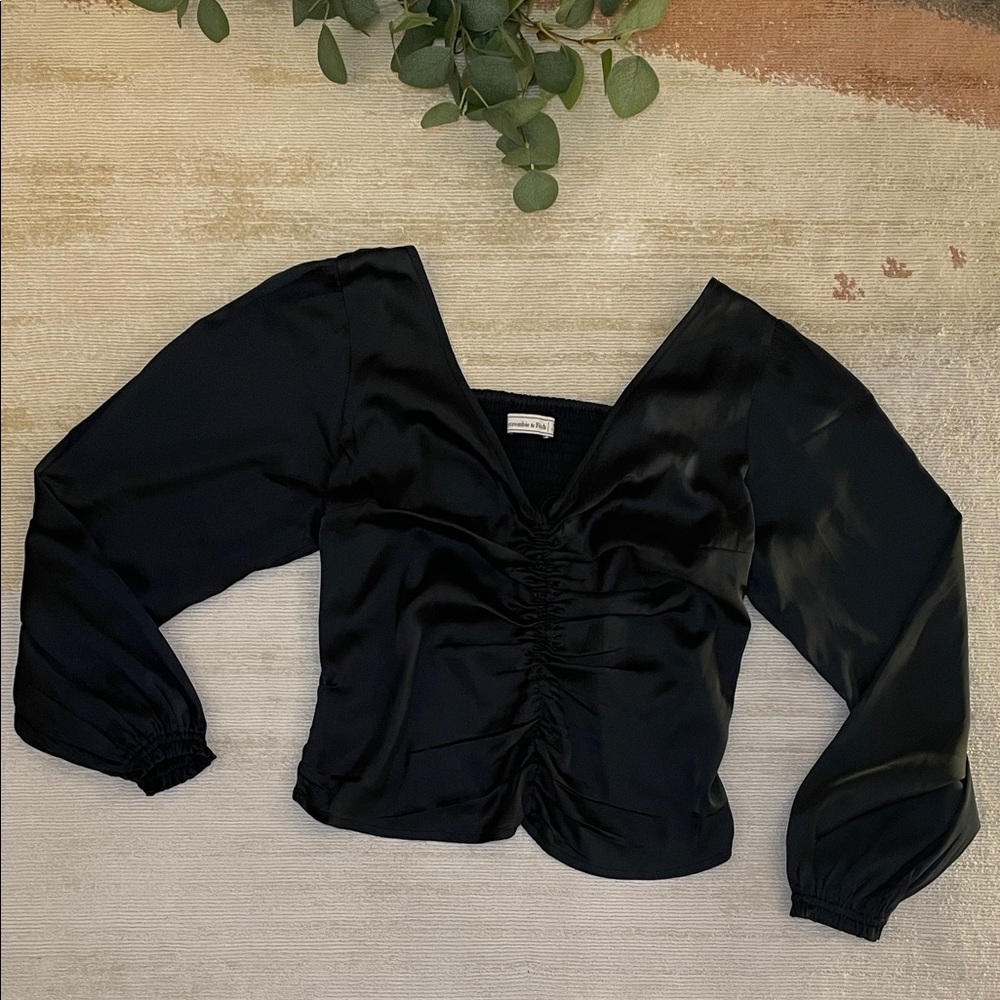 Abercrombie & Fitch | Cropped Blouse